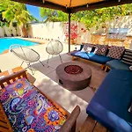 Luxury Guesthouse